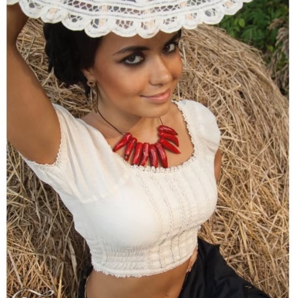 Bavarian Pirate Crop Top Blouse M/L